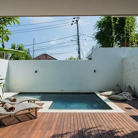 Treetop 1 - Spacious 3-Bdr Villa W Master Loft & Ocean Views