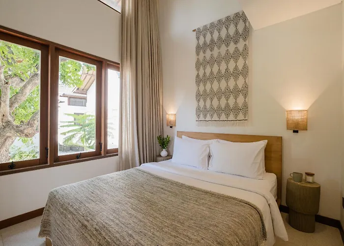 Villa Treetop 1 - Spacious 3-bdr W Master Loft & Ocean Views *