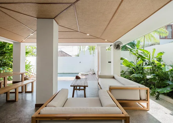 Treetop 1 - Spacious 3-bdr W Master Loft & Ocean Views *