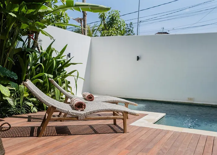 Treetop 1 - Spacious 3-bdr W Master Loft & Ocean Views Villa